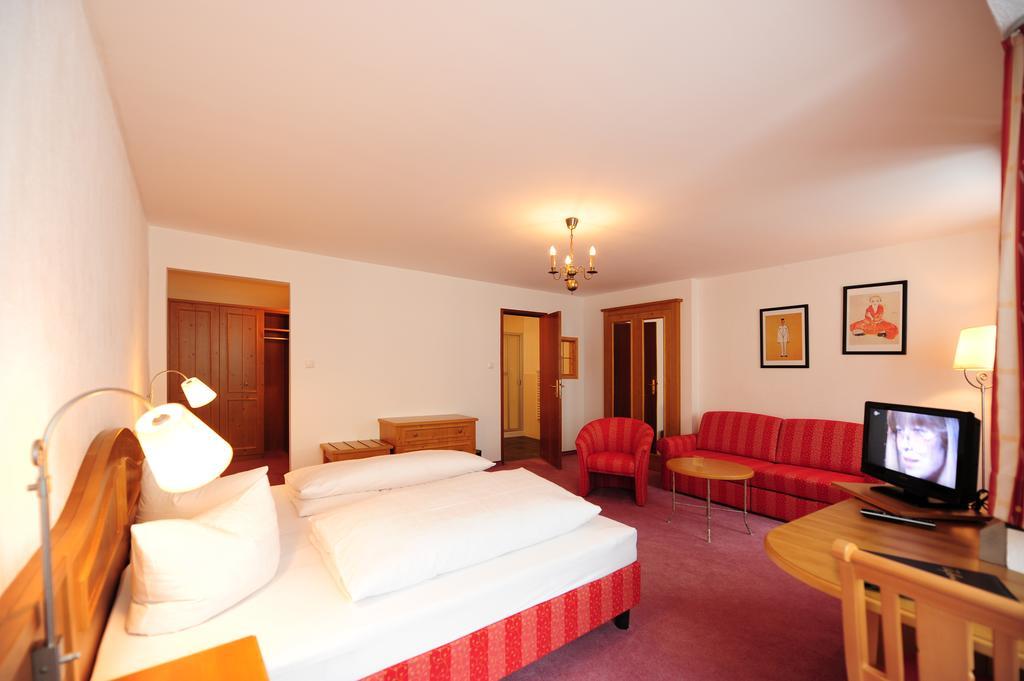 Hotel Krone Матрай-на-Бреннере Номер фото