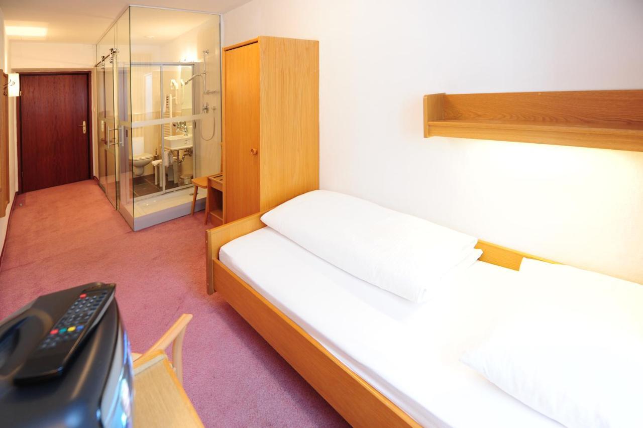 Hotel Krone Матрай-на-Бреннере Экстерьер фото